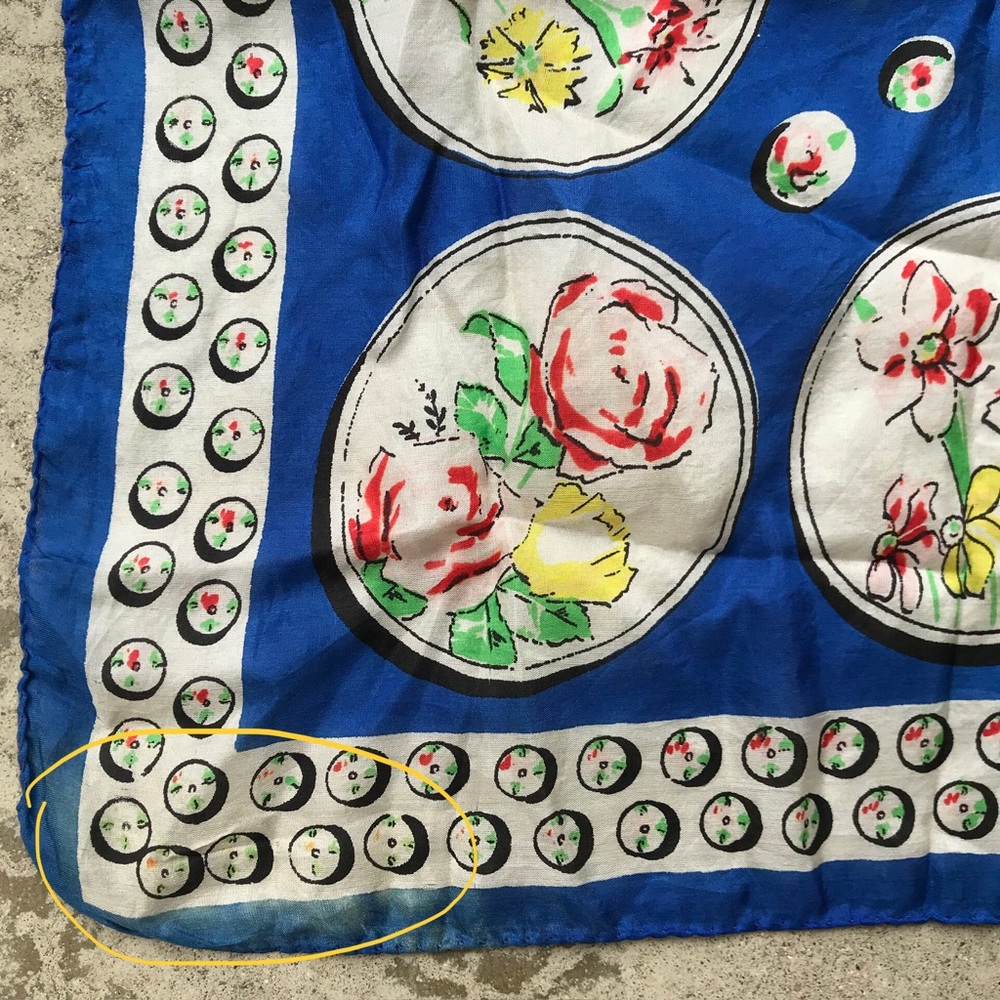 Vintage Geo Floral Silk Hankie - Picture 3 of 3